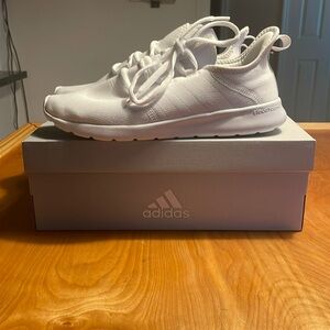 White cloud foam pure 2.0 Adidas
